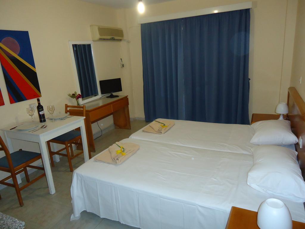Marisa Hotel Apartments Ayia Napa Bilik gambar